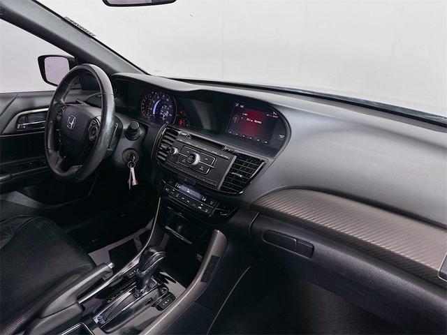 Photo of 2017 Modern Steel Metallic Honda Accord