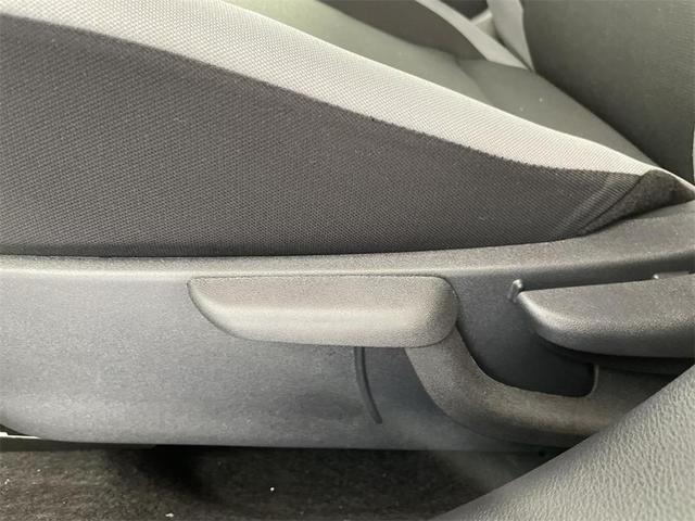 Photo of 2025 Gun Metallic Nissan Versa