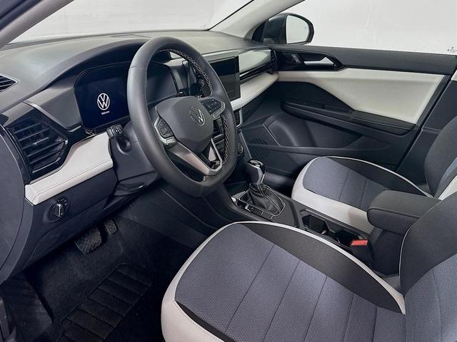 Photo of 2025 Pure White Volkswagen Taos