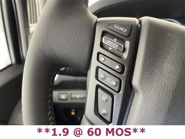 Photo of 2025 Glacier White Nissan Frontier