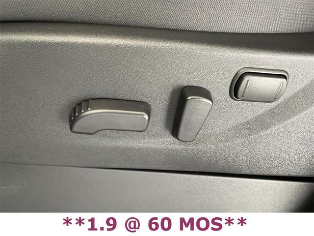 Photo of 2025 Glacier White Nissan Frontier