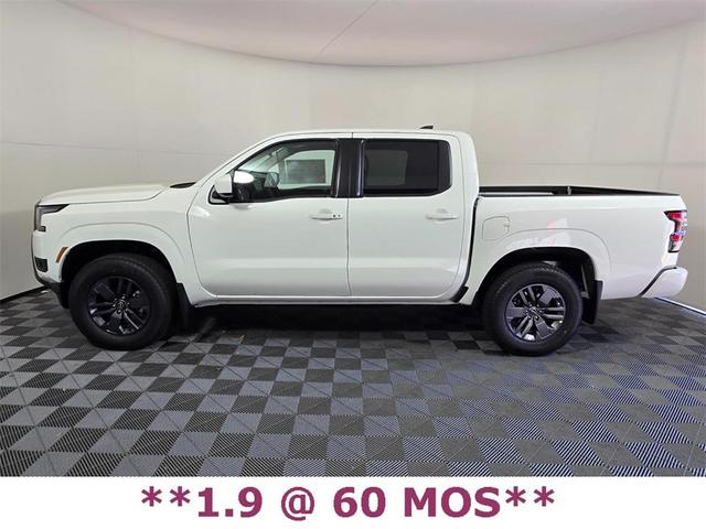 Photo of 2025 Glacier White Nissan Frontier
