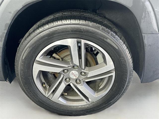 Photo of 2020 Graphite Gray Metallic GMC Terrain