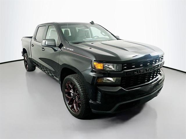 Photo of 2021 Black Chevrolet Silverado 1500