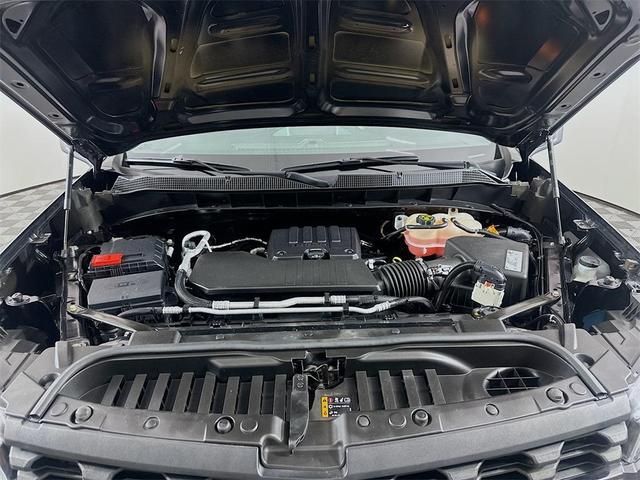 Photo of 2021 Black Chevrolet Silverado 1500