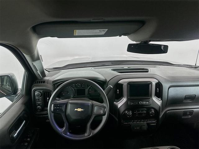 Photo of 2021 Black Chevrolet Silverado 1500
