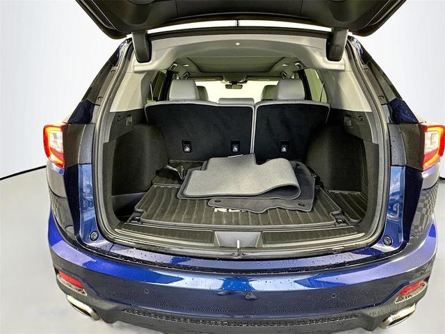 Photo of 2022 Blue Acura RDX