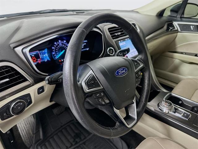 Photo of 2019 Blue Metallic Ford Fusion