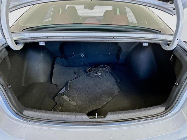 Photo of 2021 Wolf Gray Kia K5