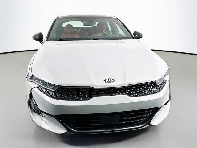 Photo of 2021 Wolf Gray Kia K5