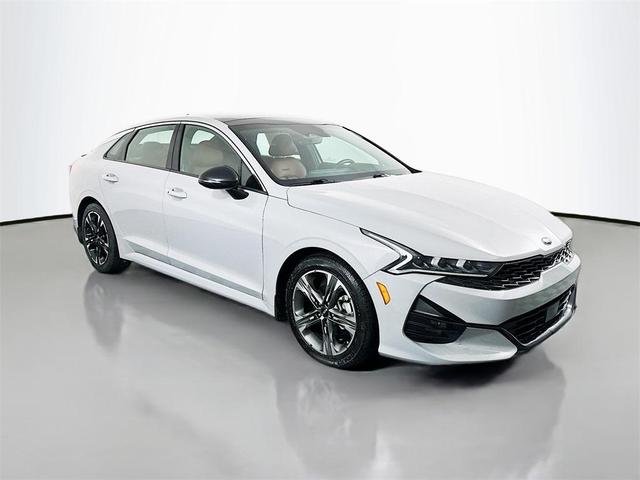 Photo of 2021 Wolf Gray Kia K5