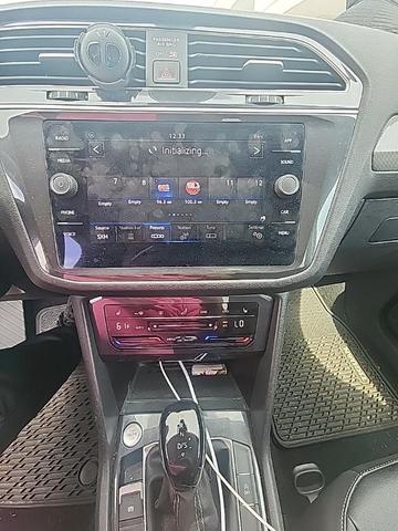 Photo of 2023 Deep Black Pearl Effect Volkswagen Tiguan