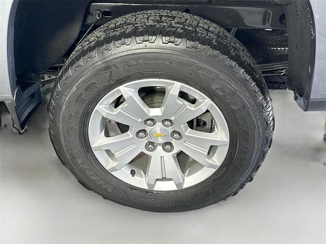 Photo of 2021 Satin Steel Metallic Chevrolet Colorado