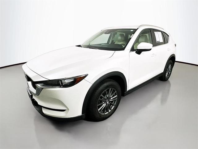 Photo of 2017 Snowflake White Pearl Metallic Mazda CX-5