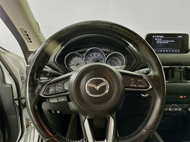 Photo of 2017 Snowflake White Pearl Metallic Mazda CX-5
