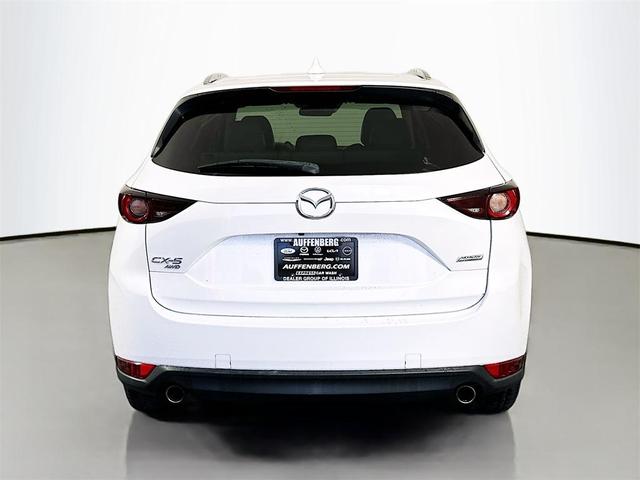 Photo of 2017 Snowflake White Pearl Metallic Mazda CX-5