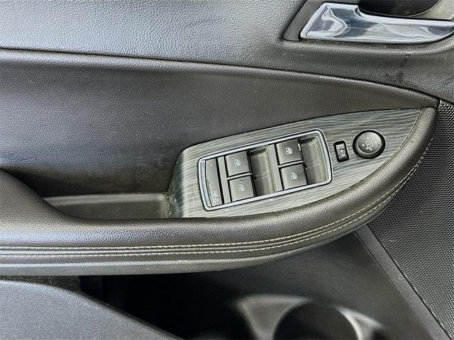 Photo of 2016 Silver Ice Metallic Chevrolet Impala