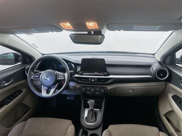 Photo of 2021 Aurora Black Pearl Kia Forte