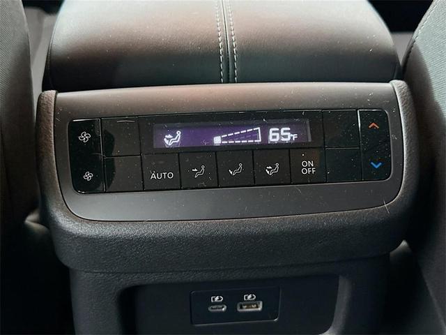 Photo of 2024 Black Nissan Pathfinder
