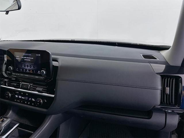 Photo of 2024 Black Nissan Pathfinder