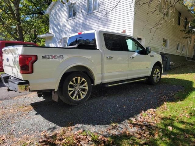 Photo of 2017 White Platinum Tri-Coat Metallic Ford F-150