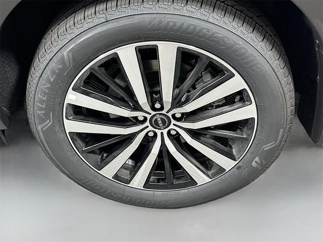 Photo of 2025 Black Nissan Pathfinder