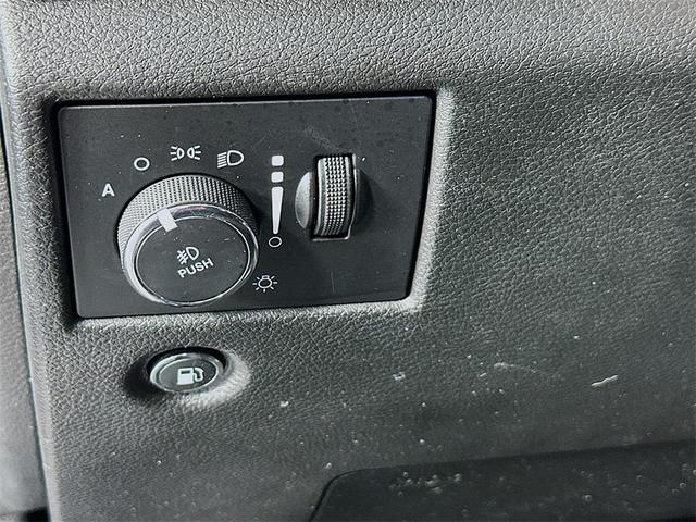 Photo of 2021 Billet Silver Metallic Clearcoat Jeep Grand Cherokee