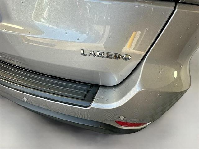 Photo of 2021 Billet Silver Metallic Clearcoat Jeep Grand Cherokee