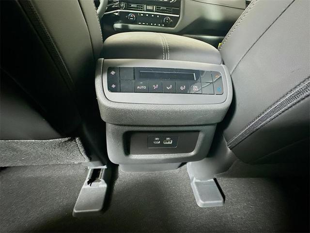 Photo of 2025 Gun Metallic Nissan Pathfinder