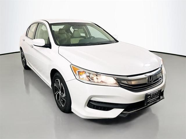 Photo of 2017 White Orchid Pearl Honda Accord
