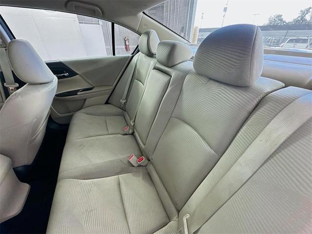 Photo of 2017 White Orchid Pearl Honda Accord