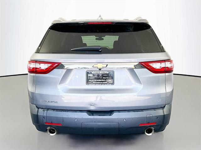 Photo of 2018 Satin Steel Metallic Chevrolet Traverse