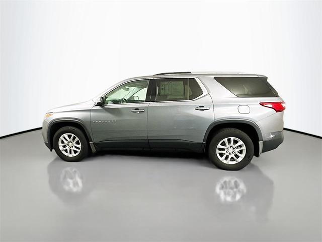 Photo of 2018 Satin Steel Metallic Chevrolet Traverse