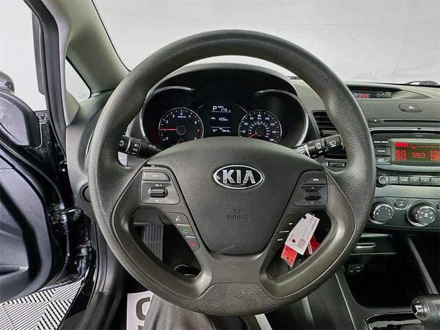 Photo of 2017 Aurora Black Pearl Kia Forte