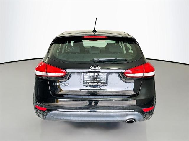 Photo of 2017 Aurora Black Pearl Kia Forte