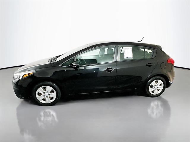 Photo of 2017 Aurora Black Pearl Kia Forte
