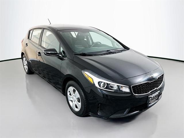 Photo of 2017 Aurora Black Pearl Kia Forte