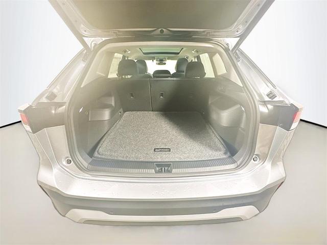 Photo of 2025 Pyrite Silver Metallic Volkswagen Tiguan