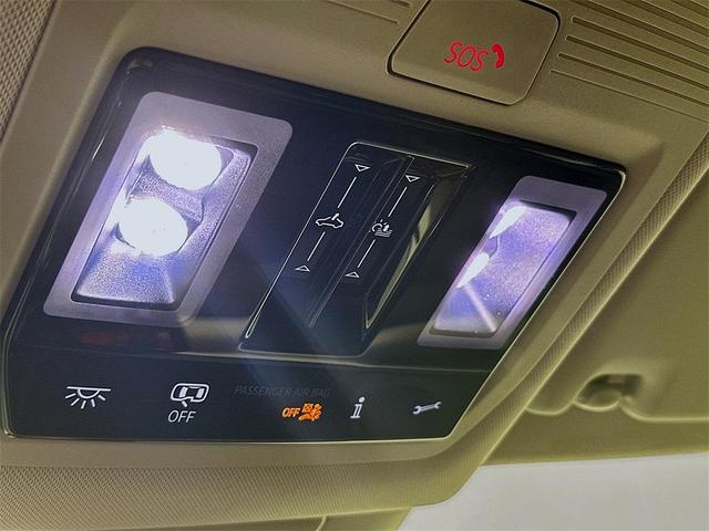 Photo of 2025 Pyrite Silver Metallic Volkswagen Tiguan