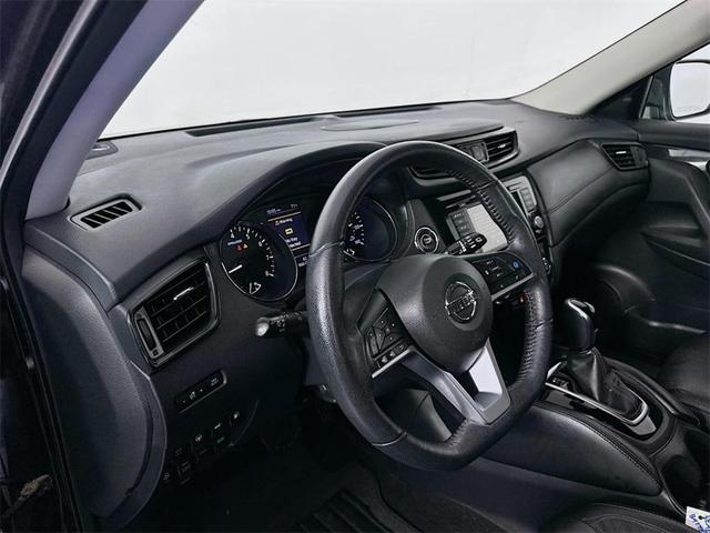 Photo of 2019 Magnetic Black Nissan Rogue