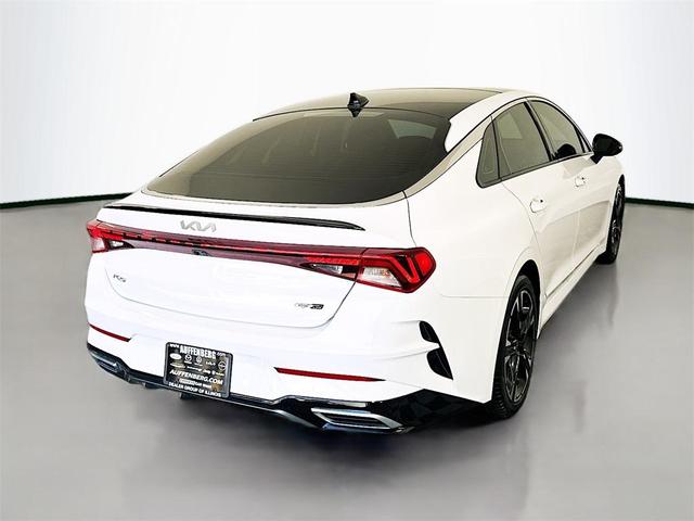 Photo of 2022 Glacial White Pearl Kia K5