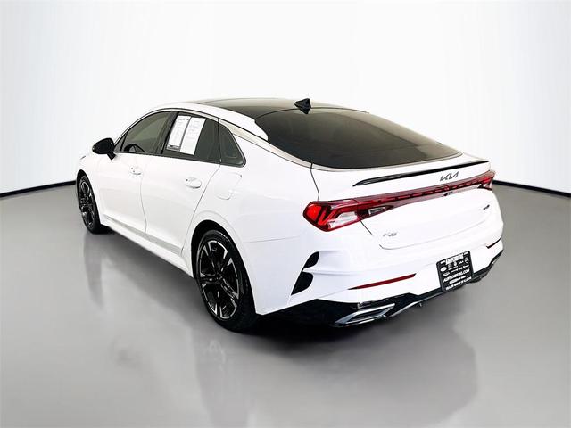 Photo of 2022 Glacial White Pearl Kia K5