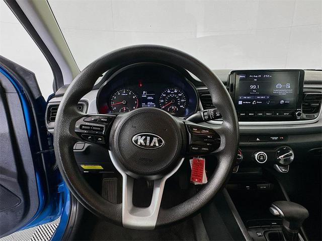 Photo of 2021 Blue Kia Rio