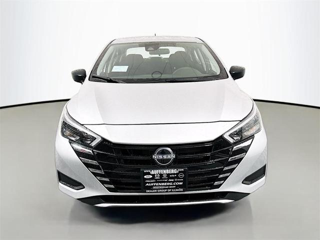 Photo of 2025 Brilliant Silver Metallic Nissan Versa