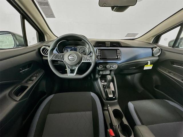 Photo of 2025 Gun Metallic Nissan Versa