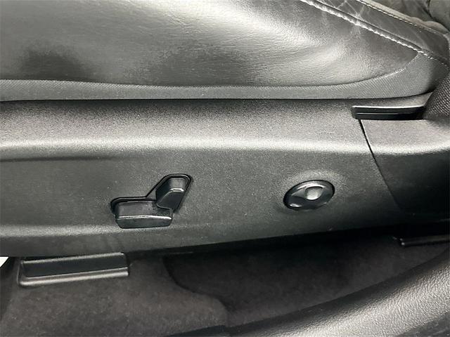 Photo of 2019 B5 Blue Pearlcoat Dodge Charger