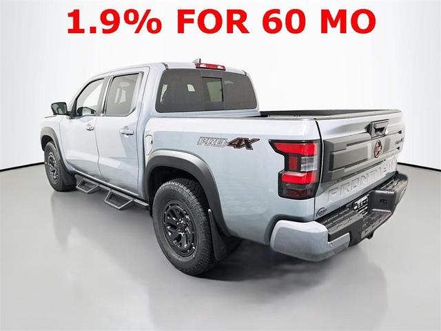 Photo of 2025 Boulder Gray Metallic Nissan Frontier