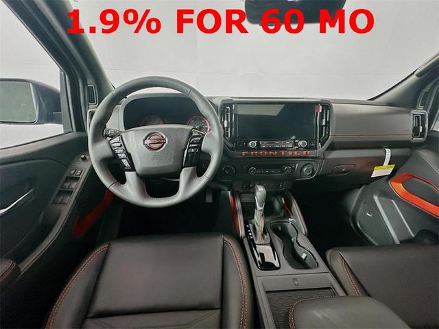 Photo of 2025 Boulder Gray Metallic Nissan Frontier