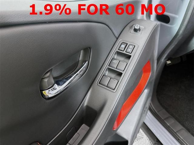 Photo of 2025 Boulder Gray Metallic Nissan Frontier