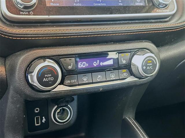 Photo of 2020 Gun Metallic Nissan Kicks
